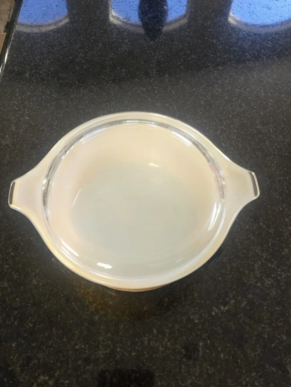 Pyrex Yellow 💛 🦋 Butterfly Pattern Casserole with Clear Lid